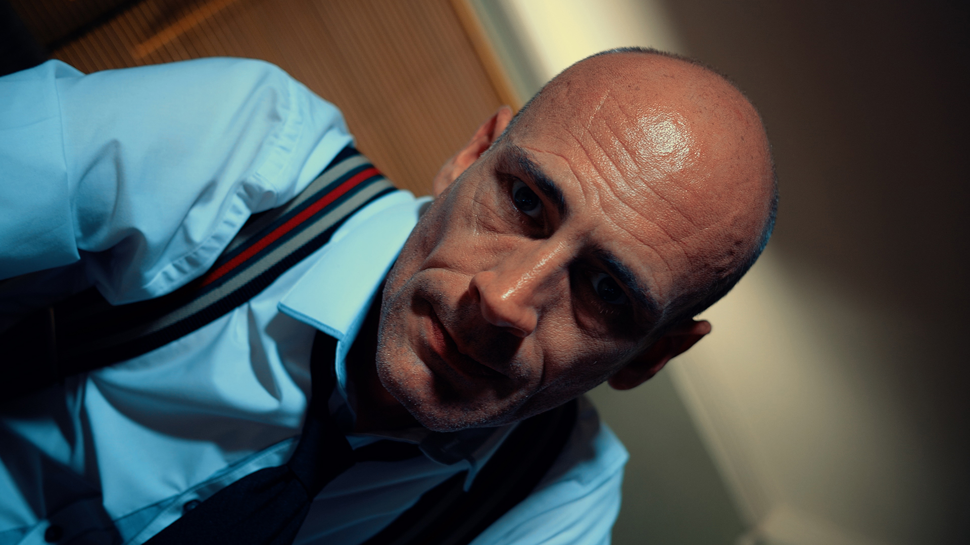 Captura 12: The Shapeshifting Detective