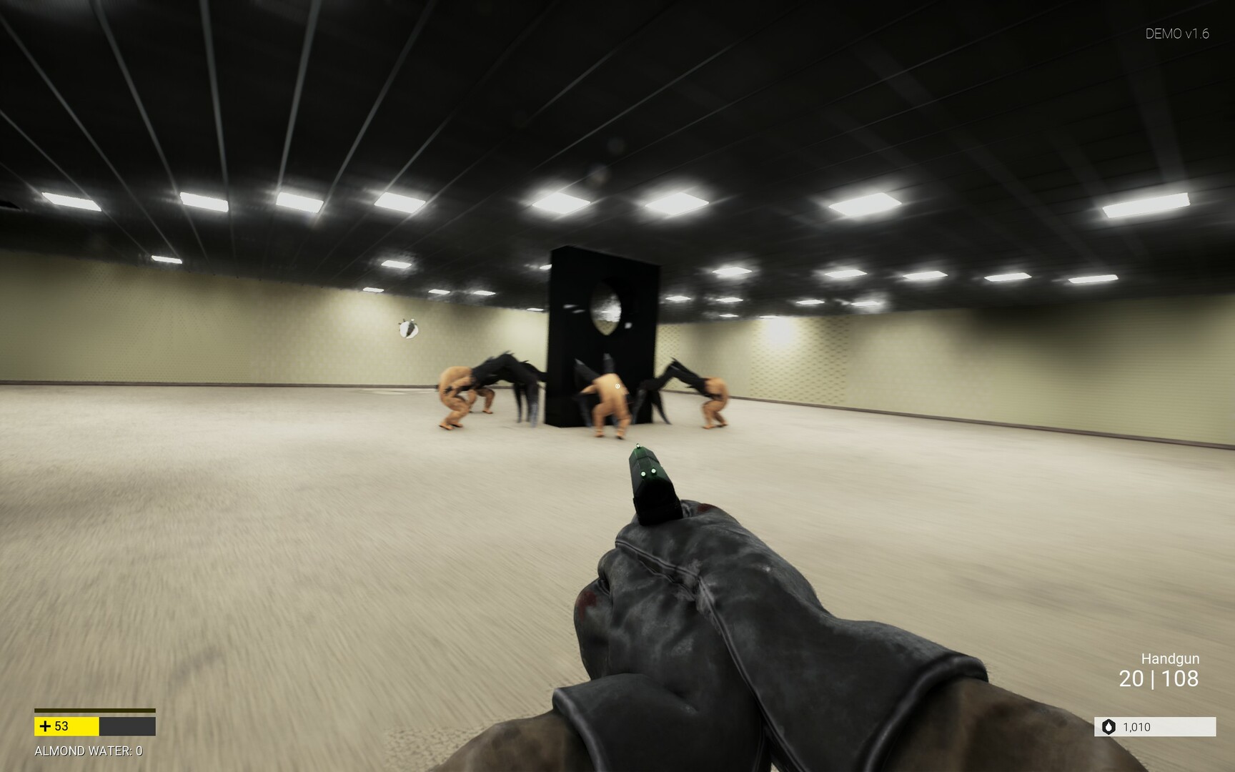 Captura 14: Backrooms Break